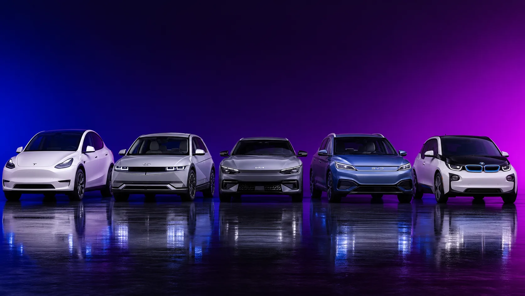 Illustration zum Elektroauto-Vergleich 2026 mit Tesla Model Y, Hyundai Ioniq 5, Kia EV3, BYD Atto 3 und BMW i4 nebeneinander